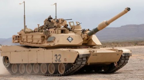 Do Tanks Use Manual Or Automatic Transmissions?