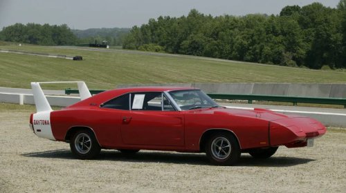 Dodge, Dodge Charger, Why The 1969 Dodge Charger Daytona Had That Massive Rear Wing