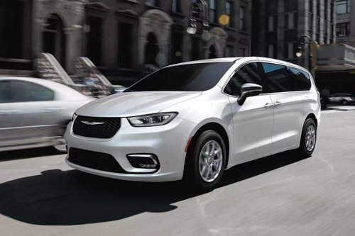 Chrysler Wants You to Lease its Pacifica for a Long Time this September