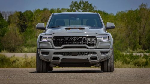 RAM, Ford, Ford F-150, 777-HP Ram 1500 Rumble Bee SRT Arrives as Ford F-150 Lobo’s Worst Nightmare
