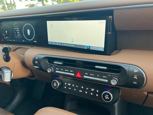 Tested: 2026 Hyundai Palisade Hybrid Calligraphy Is Luxury on a Budget