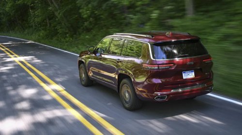 Jeep, Jeep Cherokee, Jeep Grand Cherokee, 'Creates A Road Hazard': Jeep Recalls Nearly 400K Grand Cherokee SUVs