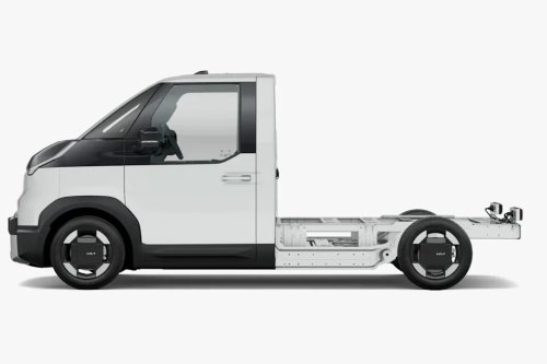 Kia’s Crowd-Favorite Van Just Got a Whole Lot More Versatile
