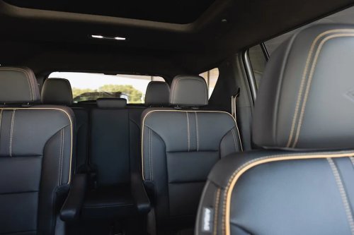 View Interior Photos of the 2027 Chevy Traverse High Country