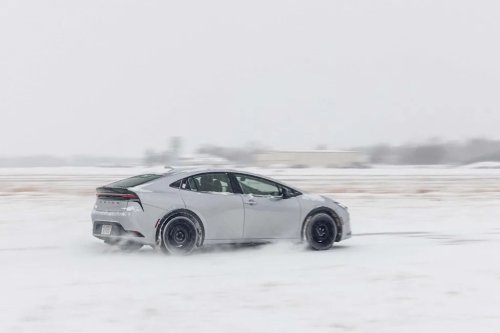 Toyota, Toyota Prius, 2025 Toyota Prius 30,000-Mile Update: Cool Looks Bring Sacrifices