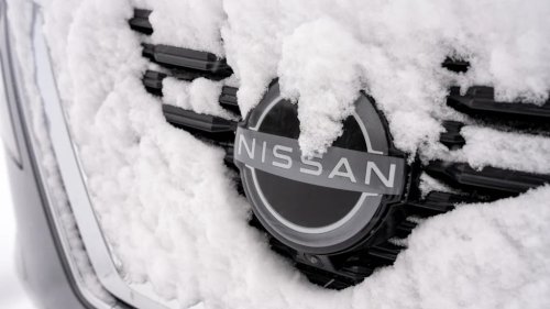 Second Automaker Sounds Alarm Over Dwindling Motor Oil Stock