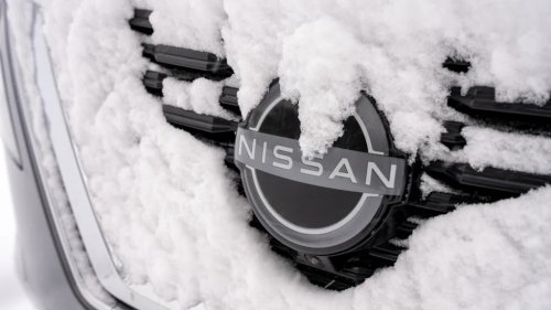 Second Automaker Sounds Alarm Over Dwindling Motor Oil Stock