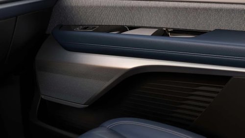 Cadillac, Cadillac Recalls 14,000 Vistiq EVs Over Child-Trapping Risk