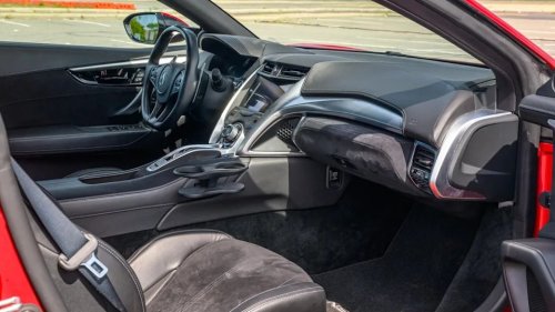 Acura, NSX, A 1,200-Mile Acura NSX Just Sold For Nearly $90k Less Than It Cost New