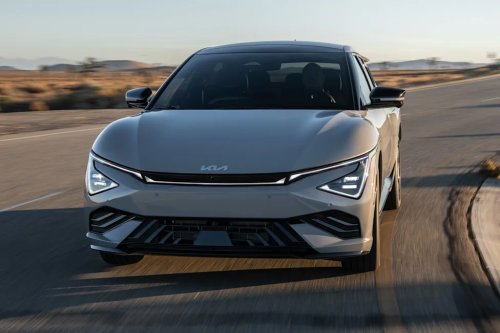 Hyundai, Kia, Hyundai And Kia Tell Some EV Owners To Park Outside Over Fire Risk