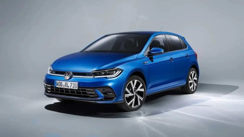 Video: Entry-Level VW Hatchback Rear-Ends A Bugatti Tourbillon Prototype Worth Millions