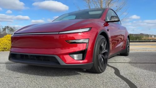 These Are the Rookie Mistakes To Avoid When Buying an EV According to This Youtuber