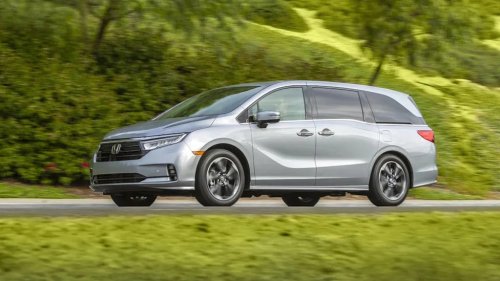 Honda, Honda Odyssey, Honda Odyssey Owners Say Airbags Deployed Without A Crash