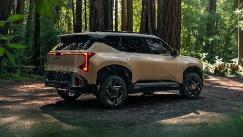 2027 Kia Seltos Starts at $26,485, Undercutting Key Rivals