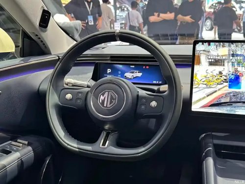 MG, Porsche, Porsche Taycan, MG Just Launched a Porsche Taycan Alternative For $16,000