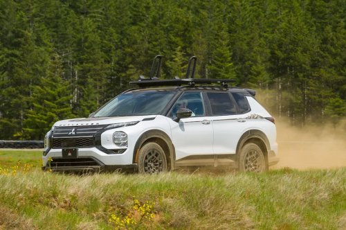 Kia, Kia Sorento, Mitsubishi, Mitsubishi Outlander, 2026 Kia Sorento vs Mitsubishi Outlander: Affordable Three-Row Battle