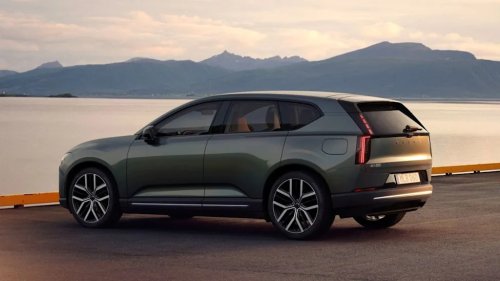 Volvo, Volvo EX90, Volvo Adds Plug & Charge To EX90 And EX60, Making Public EV Charging Simpler Than Ever