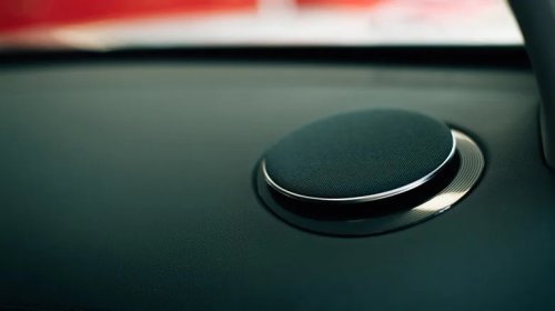 Does Your Android Auto Keep Lowering The Volume? This Might Be Why