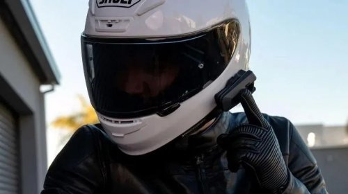 9 Cool Gadgets Every Motorcycle Rider Needs