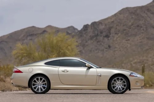 Jaguar, Jaguar XK, Low-Mileage 2008 Jaguar XK Coupe Heads to Auction With No Reserve