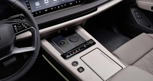 Audi Unveils 2027 Q9: Interior Luxury, Advanced Tech, Flagship Style