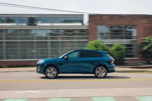 Audi, Audi Q3, View Exterior Photos of the 2026 Audi Q3