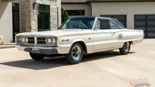 This 1966 Dodge Coronet 500 Hemi Is The Kind Of Survivor Collectors Dream About