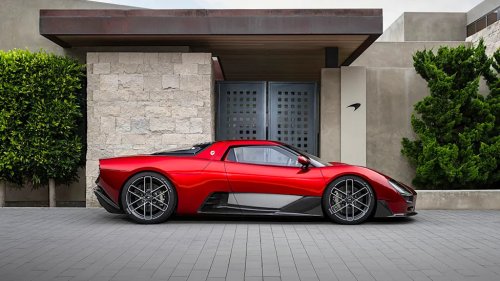 McLaren Just Previewed Its First Production Car With a Manual Since the F1