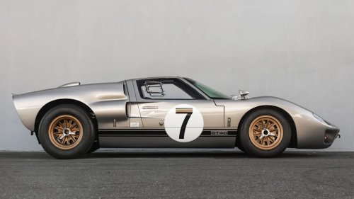 Ford, This Limited-Edition GT40 Series Is a 60th Anniversary Tribute to Ford’s Greatest Race Season