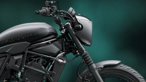 Kawasaki’s Most Rider-Friendly, Affordable Retro-Styled Cruiser Gets a Blacked-Out Uplift