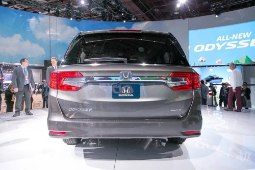Honda, Honda Odyssey, 320,000+ Honda Odyssey Minivans Recalled for Electronic Problem