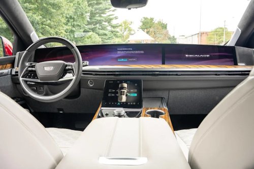 Cadillac, 2026 Cadillac Escalade Sport Platinum 4WD For Sale With 17,300 Miles
