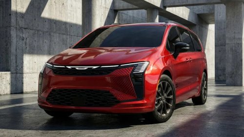 We Took Chrysler’s Updated 2027 Pacifica Minivan on a 1,700-Mile Road Trip—Is It Still the Minivan to Beat?