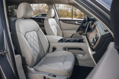 Volkswagen, Volkswagen Atlas, Take a Closer Look at the 2026 Volkswagen Atlas SEL Premium R-Line (Photo Gallery)