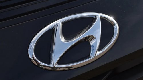Hyundai, Hyundai's Logo Secretly Shows Two People Shaking Hands