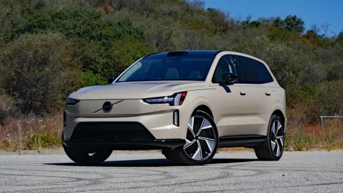 Volvo, Volvo EX90, Hyundai, Hyundai Ioniq, SUV, 2026 Volvo EX90 vs. 2026 Hyundai IONIQ 9: Which Three-Row Electric SUV Feels More Premium?