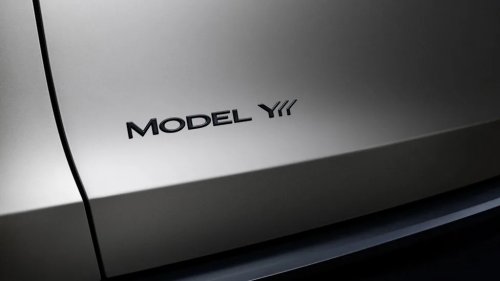 View Photos of the 2027 Tesla Model Y L