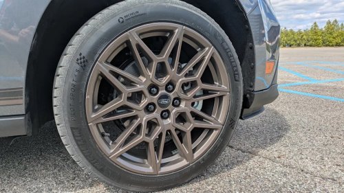We Drove the Ford Maverick SV300T, the Turbo Lobo With a 300-HP Bite. It’s Awesome.