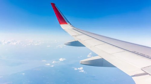 These Are The Only Planes Fast Enough To Outrun The Earth's Rotation