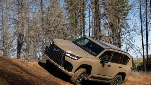 I Drove the 2026 Lexus LX 700h Overtrail. This is the Ultimate Expression of the Model