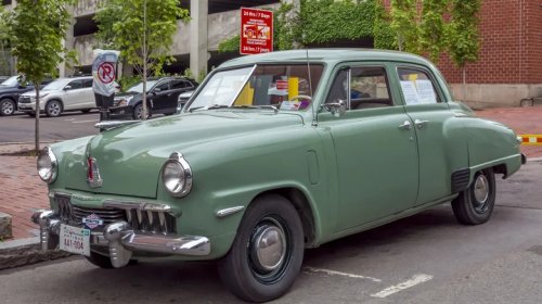 Why Did Studebaker Stop Making Cars?