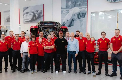 Ferrari F40, Lewis Hamilton Is Restoring A Ferrari F40 After Selling His Other Cars