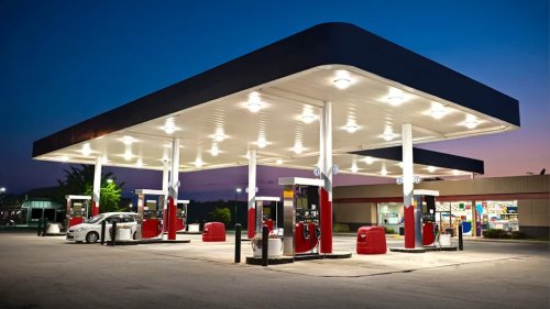 Gas would need to hit '$1.14 a gallon' to rival home EV charging, YouTuber calculates