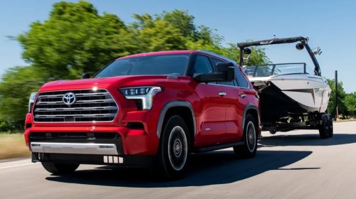 Toyota, Toyota Sequoia, How Much Can The Toyota Sequoia Tow Compared To Its Competitors?