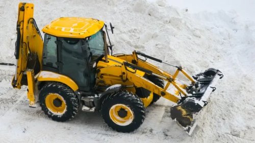 5 Useful Ways To Use A Backhoe That Have Nothing To Do With Digging