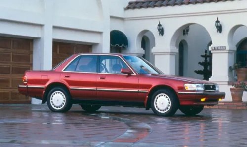 Top 10 Best Selling Cars of All Time