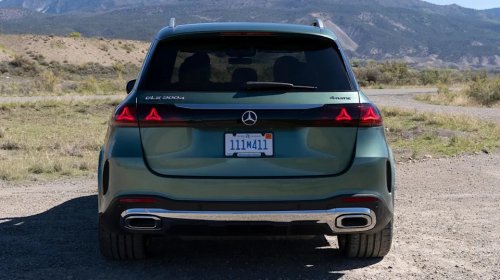 Driven: The 2027 Mercedes-Benz GLE Is a New(-Ish) SUV in Old Clothing
