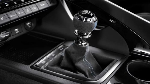 Hyundai, New Patent Shows Hyundai’s Fake EV Manual Might Actually Get A Stick Shift
