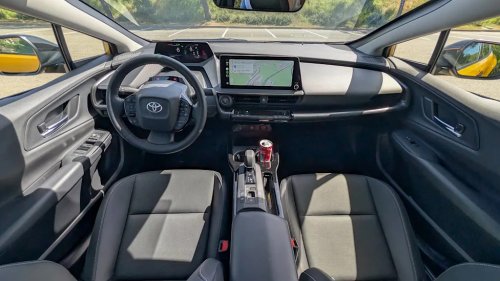 Toyota, Honda, Toyota vs. Honda: Who Makes a Better Hybrid for the Price?