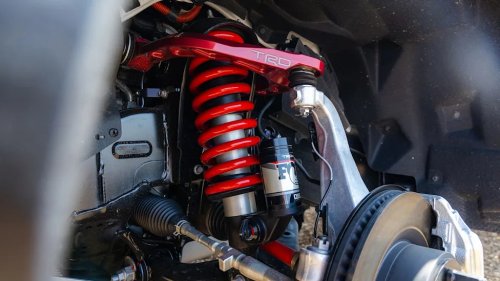 Toyota, Toyota Tundra, 2027 Toyota Tundra: Should You Off-Road in the TRD Pro or Trailhunter?